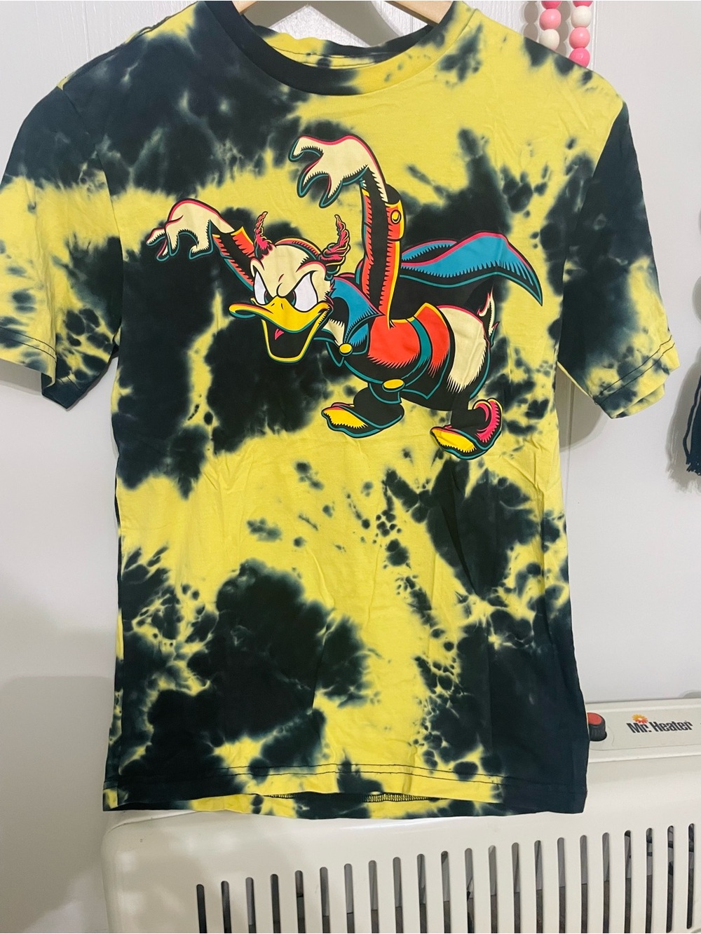 Disney Tie-Dye Donald Duck Graphic Tee - Yellow & Black